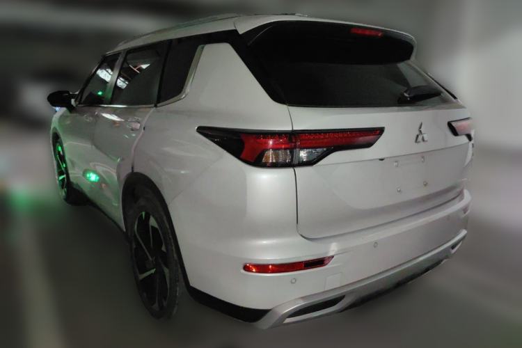 Used Mitsubishi Outlander 2023 1.5T CVT Four-Wheel Drive Prestige Edition 7 Seats Rear Left 45 Deg