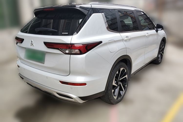 Used Mitsubishi Outlander 2023 1.5T CVT Four-Wheel Drive Prestige Edition 7 Seats Rear Right 45 Deg