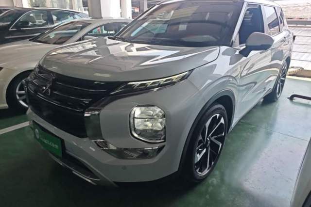 Used Mitsubishi Outlander 2023 1.5T CVT 4x4 Luxury Edition 5 Seats