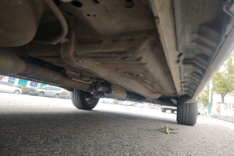 Used Mitsubishi Outlander Classic 2005 2.4L Automatic 4x4 Chassis Rear Right