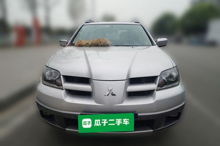 Used Mitsubishi Outlander Classic 2005 2.4L Automatic 4x4 Front
