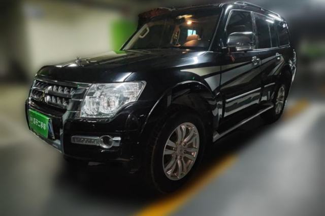 Used Mitsubishi Pajero 