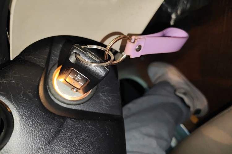 Used Mitsubishi Pajero  Interior 1