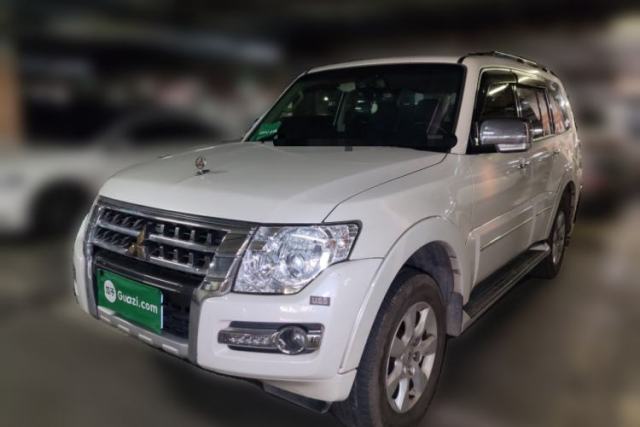 Used Mitsubishi Pajero 