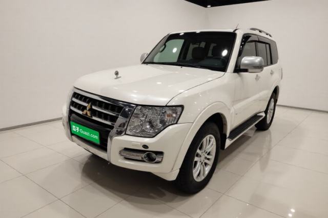 Used Mitsubishi Pajero 