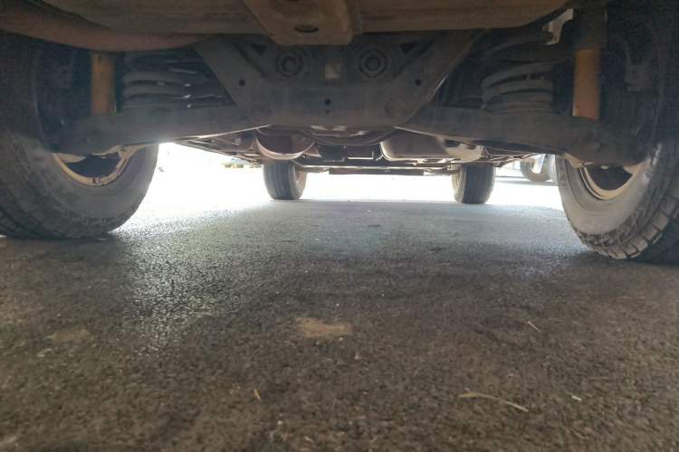 Used Mitsubishi Pajero  Chassis Rear