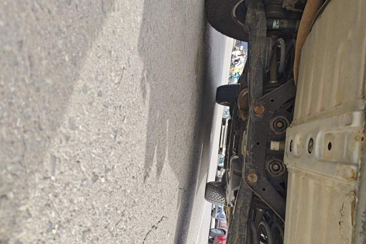 Used Mitsubishi Pajero 2006 3.0L AT GLS Chassis Rear