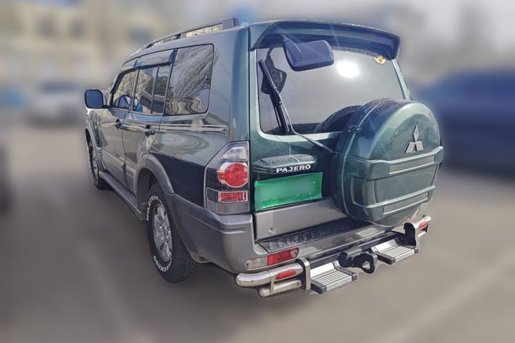 Used Mitsubishi Pajero 2006 3.0L AT GLS Rear Left 45 Deg