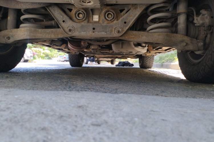 Used Mitsubishi Pajero 2006 3.8L AT GLS Chassis Rear