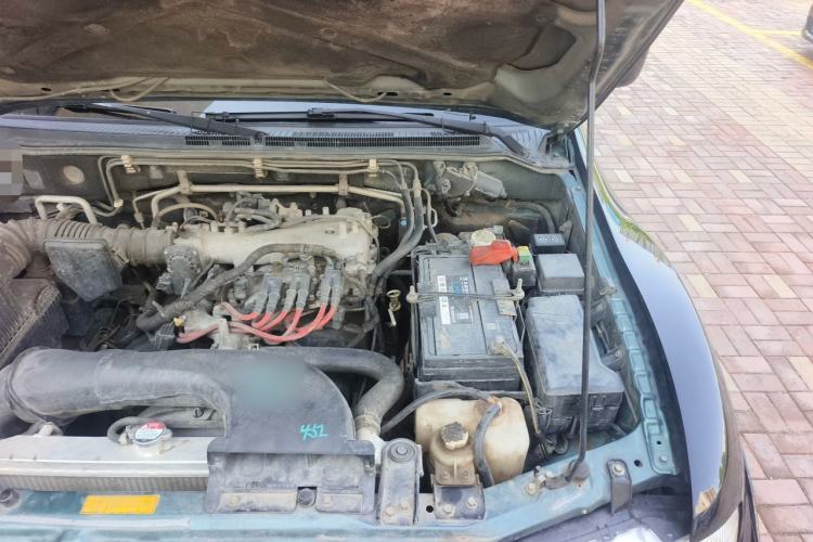 Used Mitsubishi Pajero 2008 V73 3.0L AT GLX Engine Bay Left