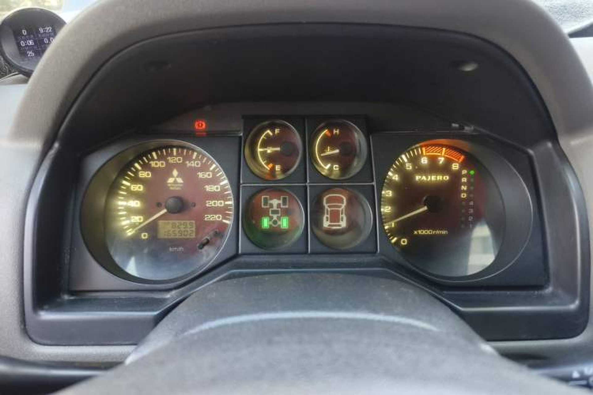 Used Mitsubishi Pajero 2008 V73 3.0L AT GLX Instrument Cluster