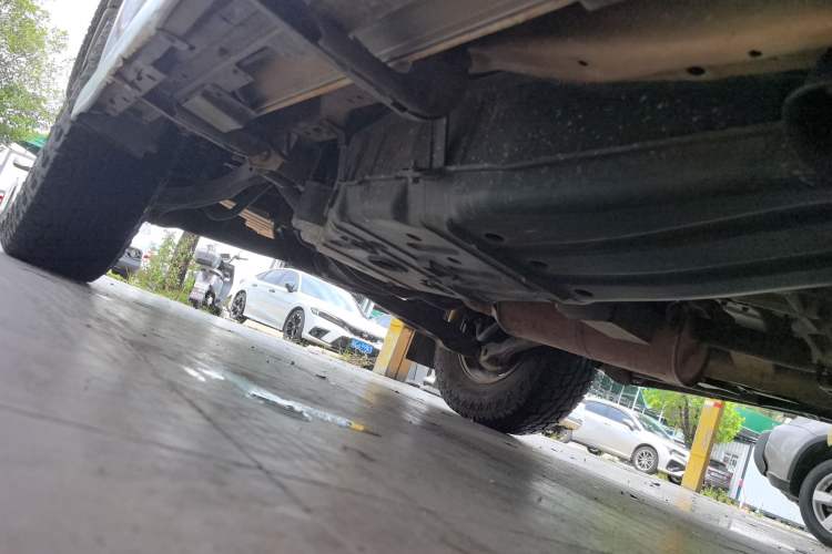 Used Mitsubishi Pajero 2008 V73 3.0L AT GLS Chassis Front Right