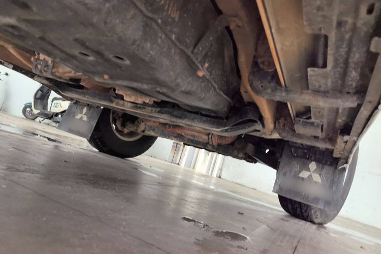 Used Mitsubishi Pajero 2008 V73 3.0L AT GLS Chassis Rear Right