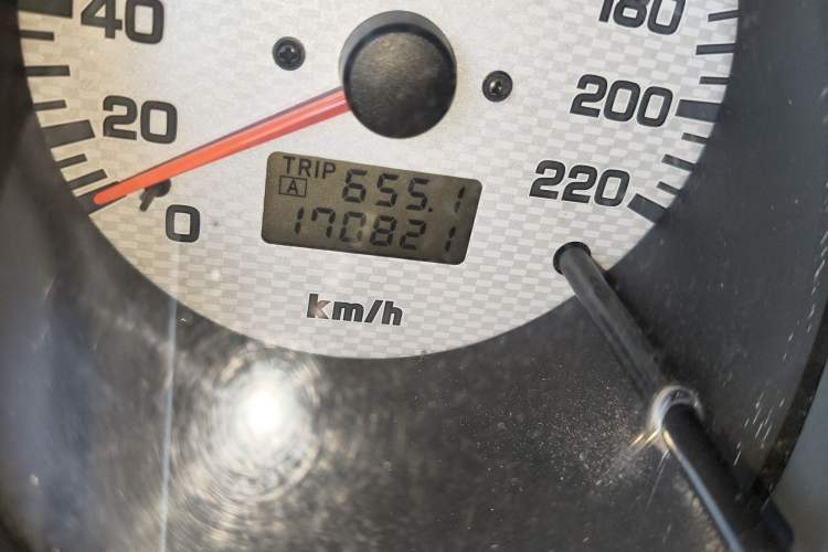 Used Mitsubishi Pajero 2008 V73 3.0L AT GLS Odometer Close Up