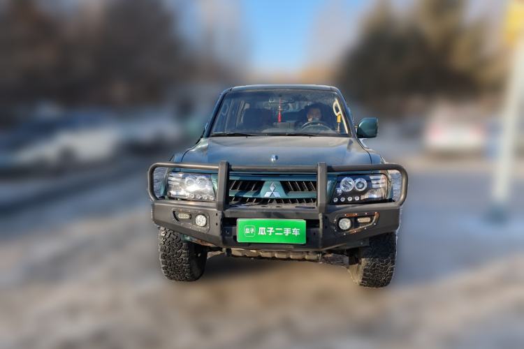 Used Mitsubishi Pajero 2008 V73 3.0L MT GL Front