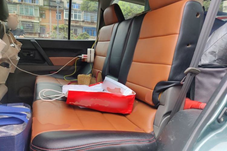 Used Mitsubishi Pajero 2008 V73 3.0L MT GL Left Rear Seat