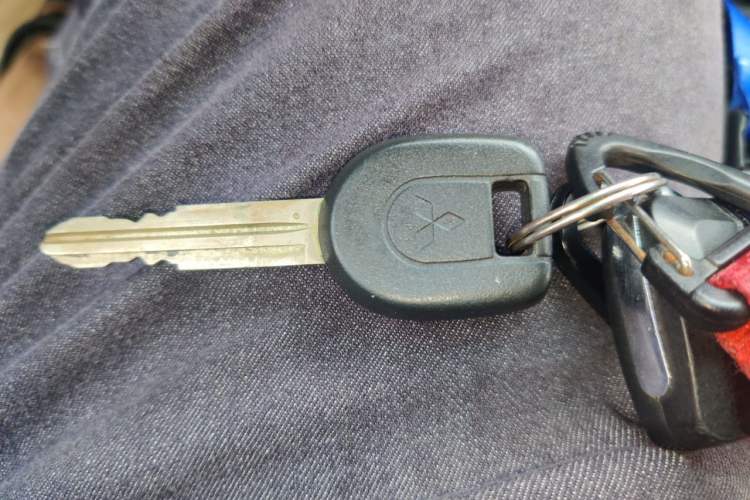 Used Mitsubishi Pajero 2008 V73 3.0L MT GL Vehicle Key