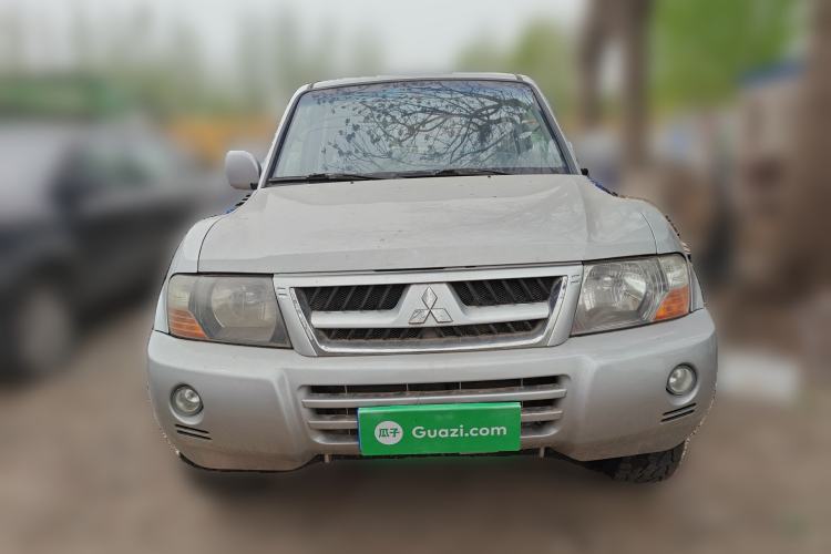 Used Mitsubishi Pajero 2008 V73 3.0L MT GL Front