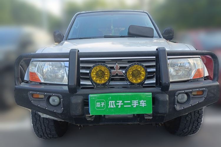 Used Mitsubishi Pajero 2008 V73 3.0L MT GLX Front