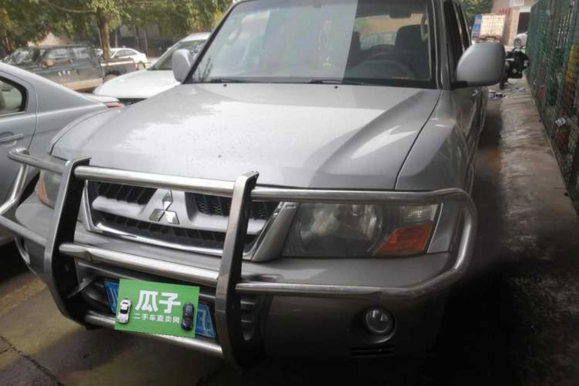 Used Mitsubishi Pajero 2008 V73 3.0L MT GLX Front
