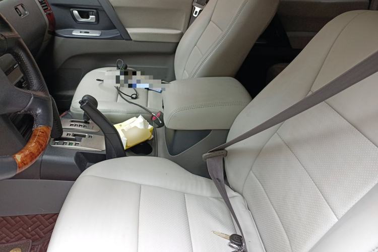 Used Mitsubishi Pajero 2008 V73 3.0L AT GLX Left Front Seat