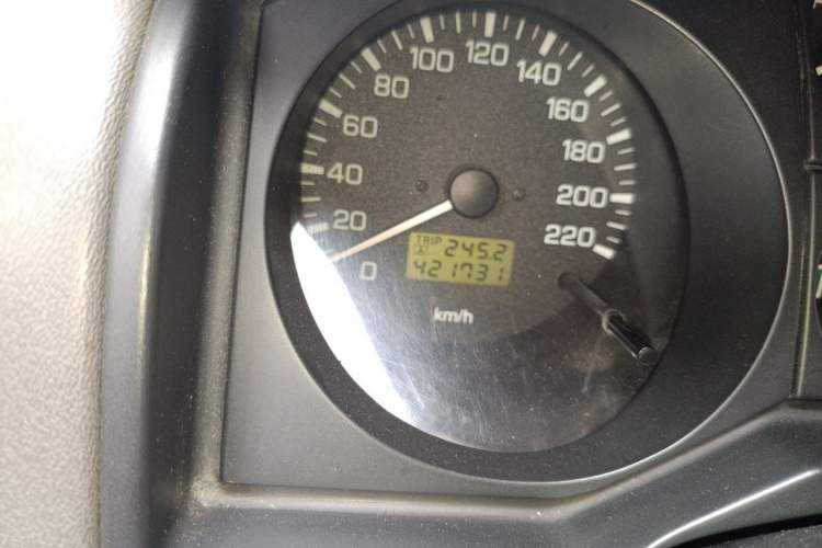 Used Mitsubishi Pajero 2008 V73 3.0L AT GLX Odometer Close Up