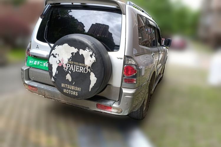 Used Mitsubishi Pajero 2008 V73 3.0L AT GLX Rear Right 45 Deg