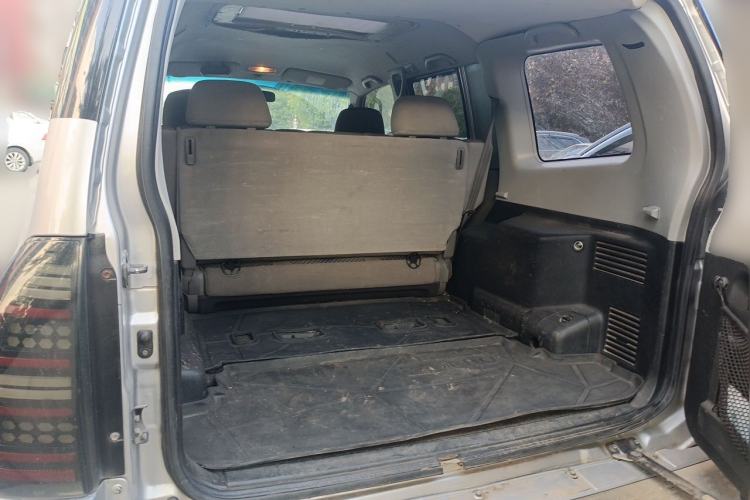 Used Mitsubishi Pajero 2008 V73 3.0L MT GLX Trunk
