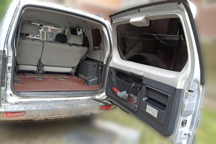 Used Mitsubishi Pajero 2008 V73 3.0L AT GLX Trunk