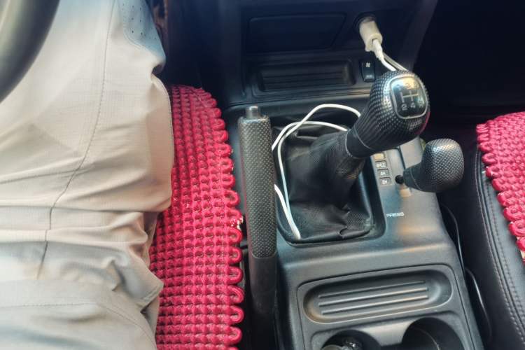 Used Mitsubishi Pajero 2008 V73 3.0L MT GL Gear Lever
