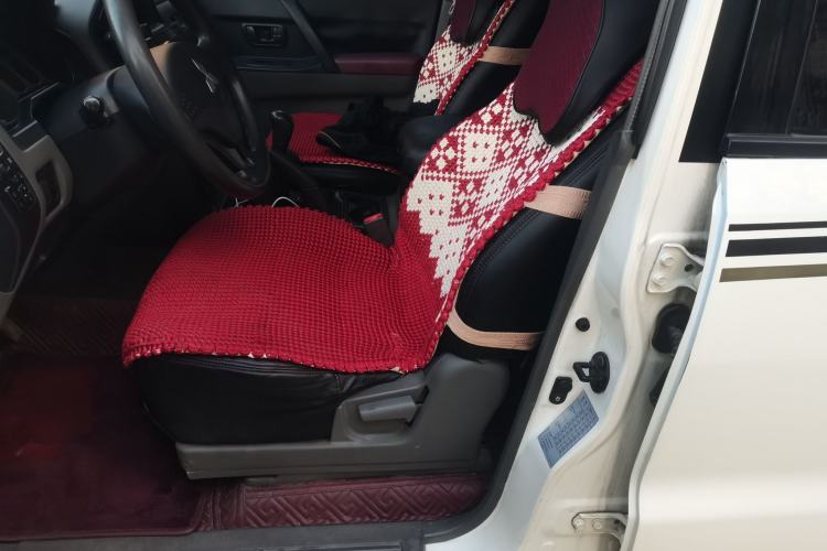 Used Mitsubishi Pajero 2008 V73 3.0L MT GL Left Front Seat