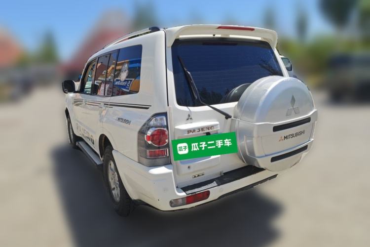 Used Mitsubishi Pajero 2008 V73 3.0L MT GL Rear Left 45 Deg