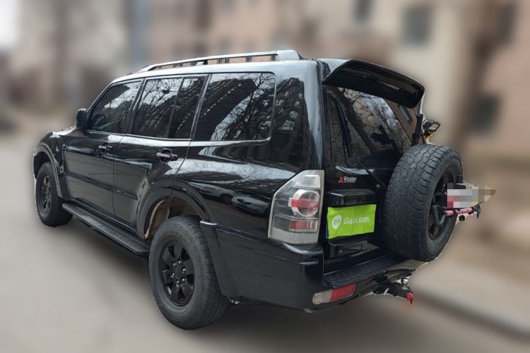 Used Mitsubishi Pajero 2008 V73 3.0L MT GL Rear Left 45 Deg