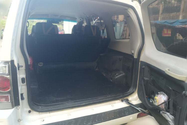 Used Mitsubishi Pajero 2008 V73 3.0L MT GL Trunk