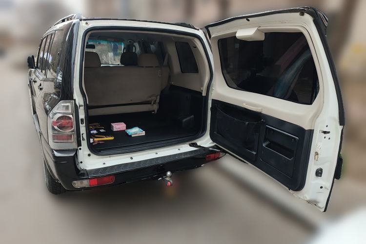 Used Mitsubishi Pajero 2008 V73 3.0L MT GL Trunk