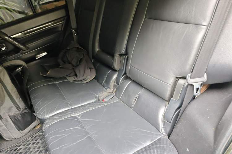 Used Mitsubishi Pajero 2009 3.8L 5-Door Premium Edition Left Rear Seat