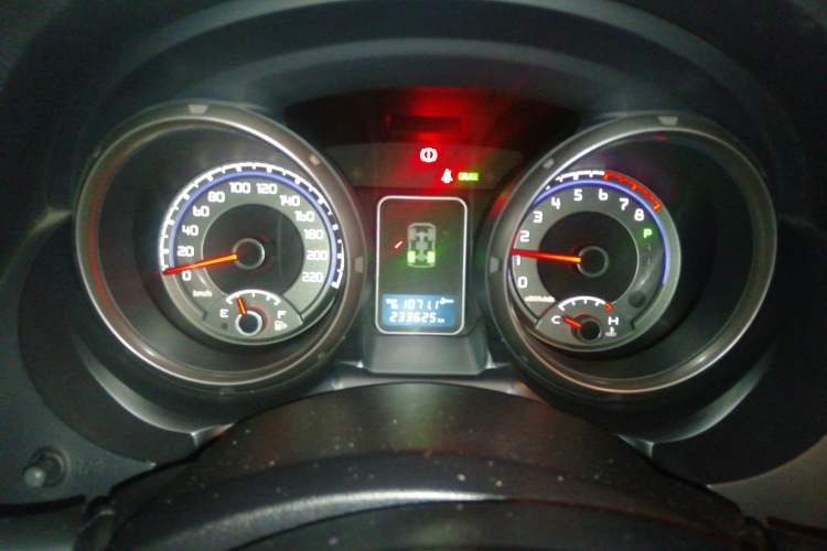 Used Mitsubishi Pajero 2010 3.0L Automatic Elite Edition Instrument Cluster