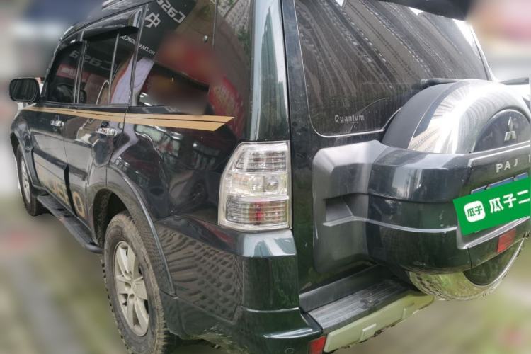 Used Mitsubishi Pajero 2010 3.0L Automatic Elite Edition Rear Left 45 Deg