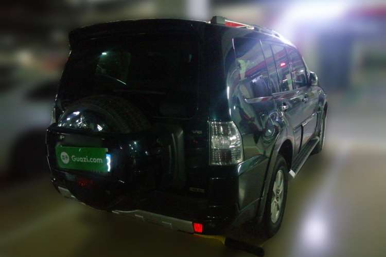 Used Mitsubishi Pajero 2010 3.0L Automatic Elite Edition Rear Right 45 Deg