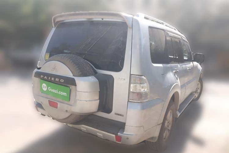 Used Mitsubishi Pajero 2010 3.0L Automatic Elite Edition Rear Right 45 Deg