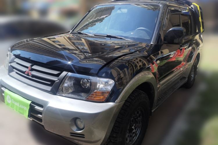 Ojetý Mitsubishi Pajero 2011 V73 3.0L AT GLX Guazi used car, China used car export, Used car for sale, Used  cars, Cheapest cars for sale