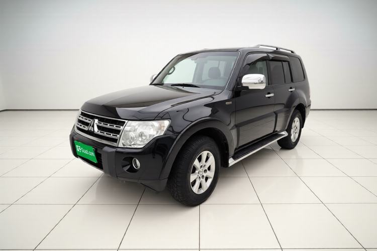 Used Mitsubishi Pajero 2011 3.8L Premium Edition Guazi used car, China used car export, Used car for sale, Used  cars, Cheapest cars for sale