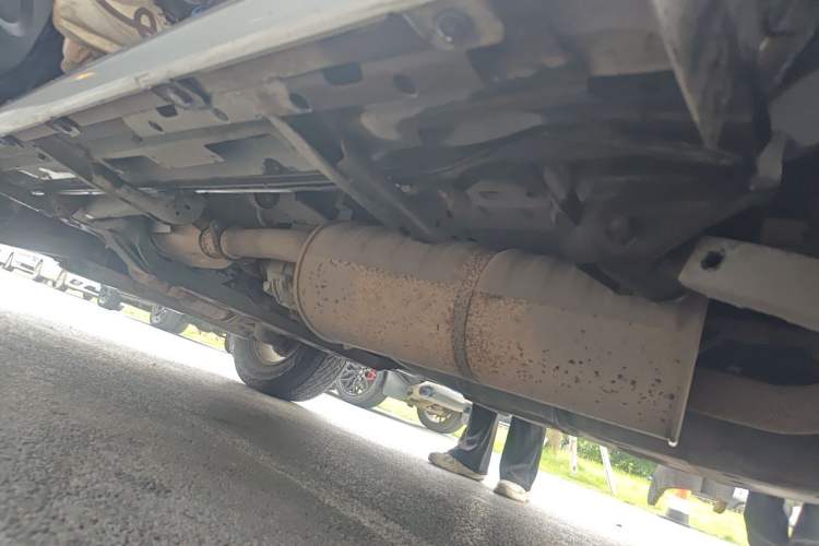 Used Mitsubishi Pajero 2011 3.8L Premium Edition Chassis Rear Left