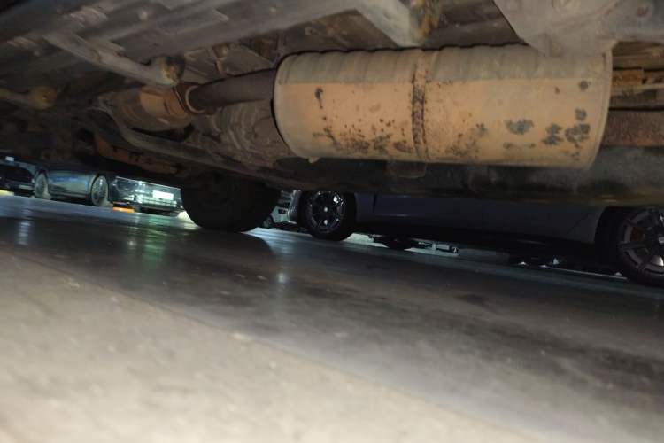 Used Mitsubishi Pajero 2011 3.0L Elite Edition Chassis Rear Left