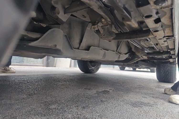 Used Mitsubishi Pajero 2011 3.8L Premium Edition Chassis Rear Right