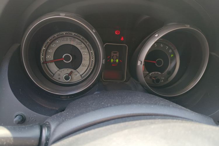 Used Mitsubishi Pajero 2011 3.0L Elite Edition Instrument Cluster