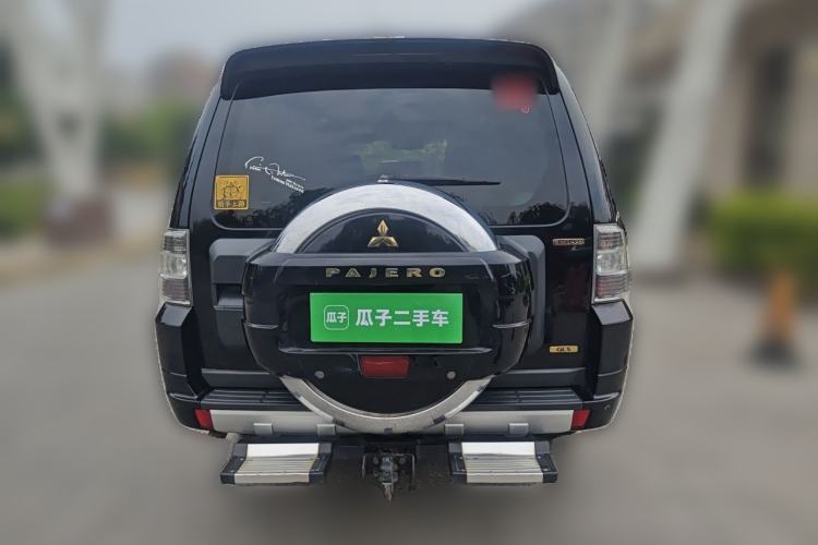 Used Mitsubishi Pajero 2011 3.8L Premium Edition Rear
