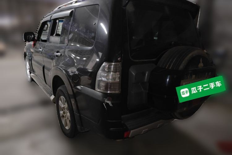 Used Mitsubishi Pajero 2011 3.0L Elite Edition Rear Left 45 Deg