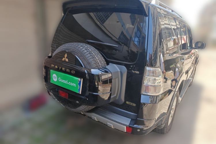 Used Mitsubishi Pajero 2011 3.0L Elite Overdrive Edition Rear Right 45 Deg