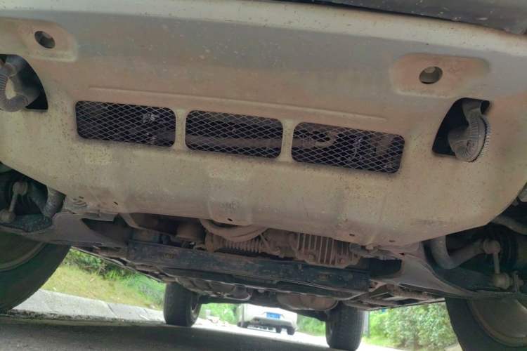 Used Mitsubishi Pajero 2011 3.0L Elite Overdrive Edition Chassis Front
